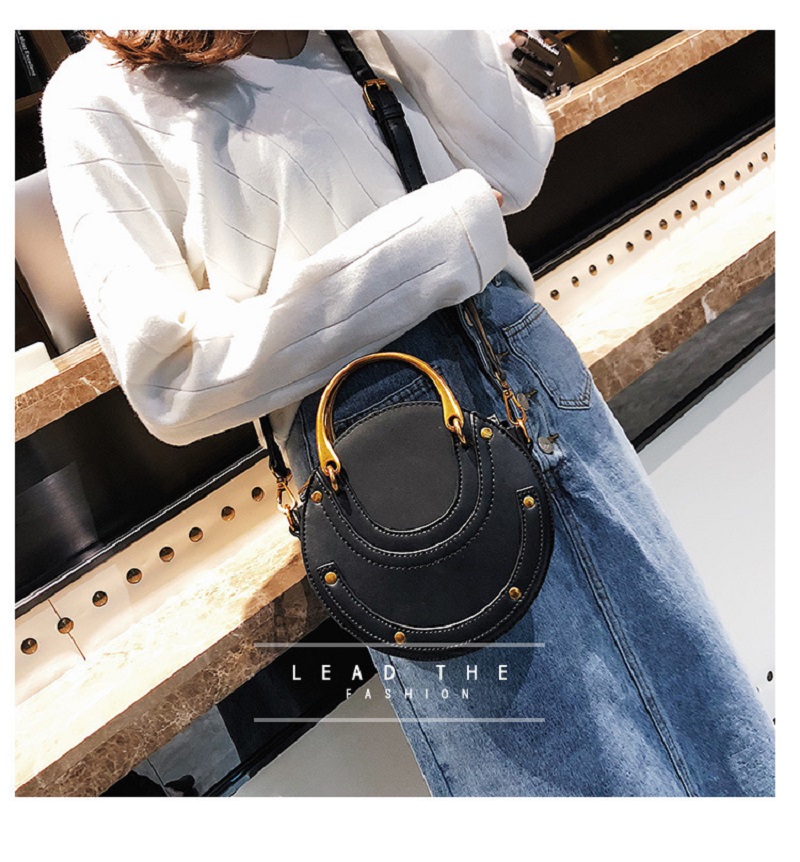 black Round Crossbody Shoulder Bag, Elegant, fashionable yet practical handbag
