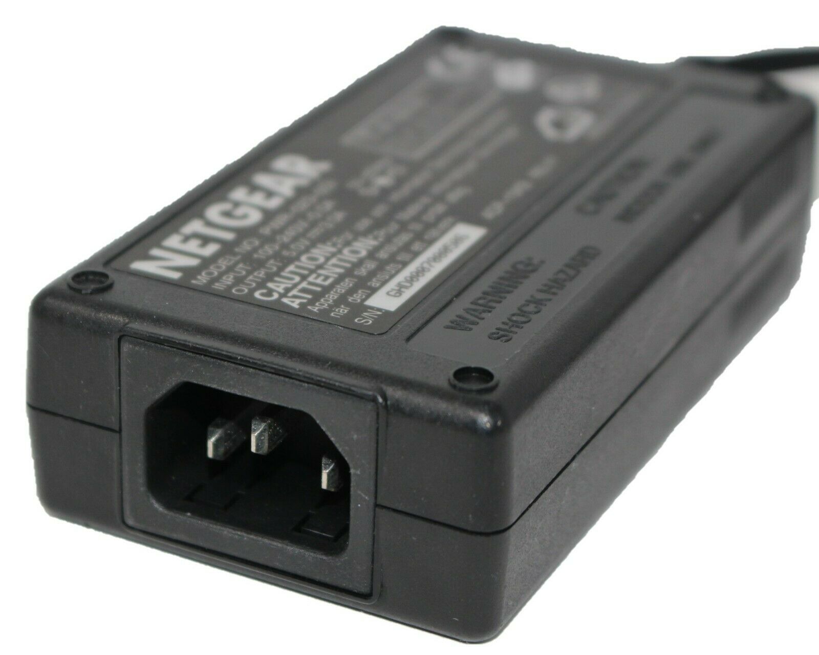 Netgear PWR-023-001 AC Adapter Delta ADP-15KB Rev: F Output 5V 3A barrel connector