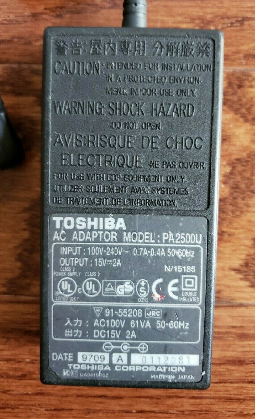 Toshiba PA2500U AC Adapter