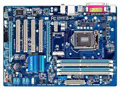 Gigabyte GA-P75-D3 Motherboard