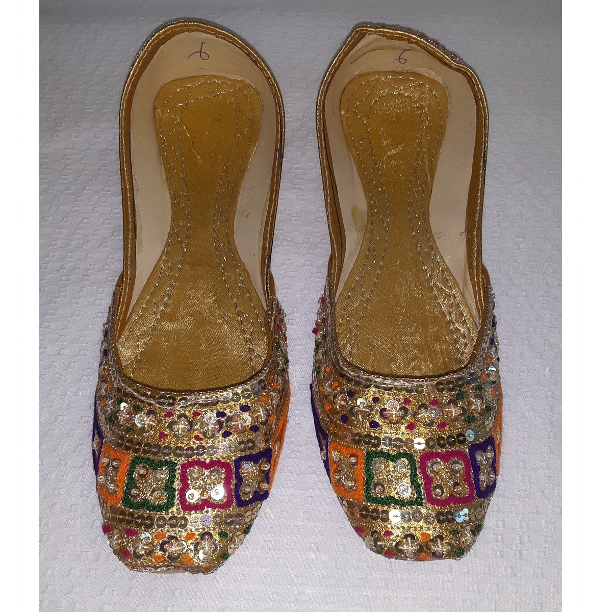 Pakistani Khosas - Handmade Embroidered Shoes for Women