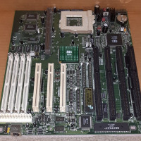 BCM SQ585