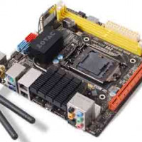 ZOTAC  Z68-ITX WiFi 