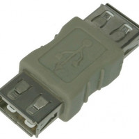 Interloper  USB Type-A F to F Adapter 
