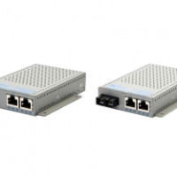 Omnitron Systems 9499-0-1FW OMNIC GPOE+/SE 1X10/100/1000T 1000BX SFP 3PIN 48VDC WIDE