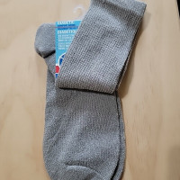 Men's Gray Diabetic Crew Socks Set of 3 Pairs