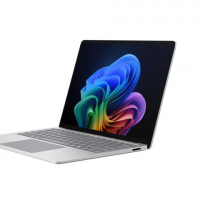Microsoft EP2-33258 SURFACE LAPTOP 7 15IN INTEL CU7/32/512 WIN11 PLATINUM