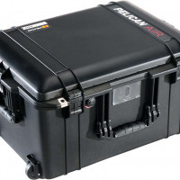Pelican 016070-0001-110 1607 AIR CASE BLACK W/ FOAM