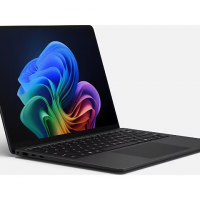 Microsoft EP2-23550 SURFACE LAPTOP 7 15IN INTEL CU5/32/512 TAA WSCR WIN11 BLACK