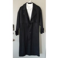 Simple Black Raincoat for Men Long Lightweight Large / XL