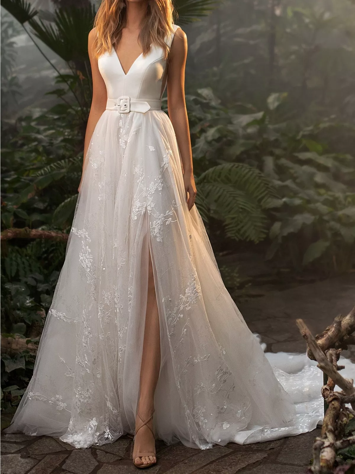 White Wedding Dress Floor Length Bridal Gown A-Line Deep V-Neck V-Back thumbnail