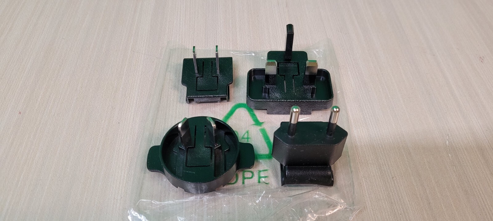 F1DN-KVM-EXRC6 EXTENDER RECEIVER COPPER CAT6-UNIVERSAL VIDEO 4K 60HZ 4X2X0 thumbnail