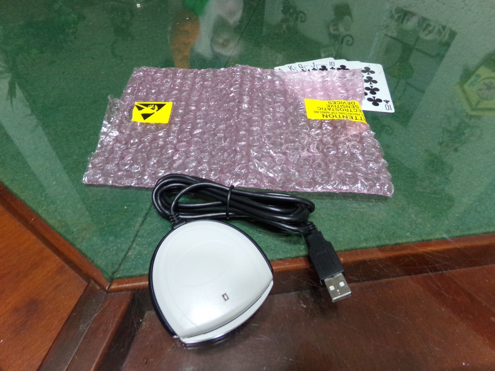 OEM SCR3310V2 IDENTIV SCR3310 V2.0 USB-A SMART CARD READER thumbnail