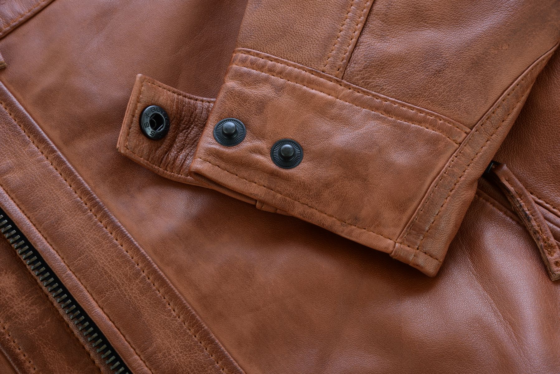 Vance Leathers' Men's Refined Supple Leather for Distinguished Gentlemen thumbnail
