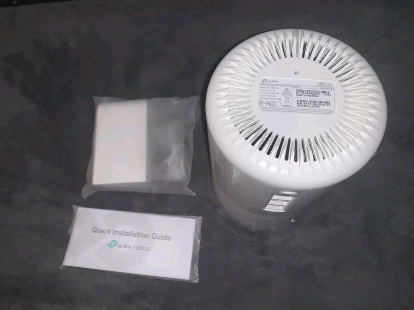 DECO XE75 PRO 1-PACK AXE5400 WHOLEHOMEMESH WF6E UNIT AXE5400 WHOLEHOMEMESH WF6E UNIT thumbnail